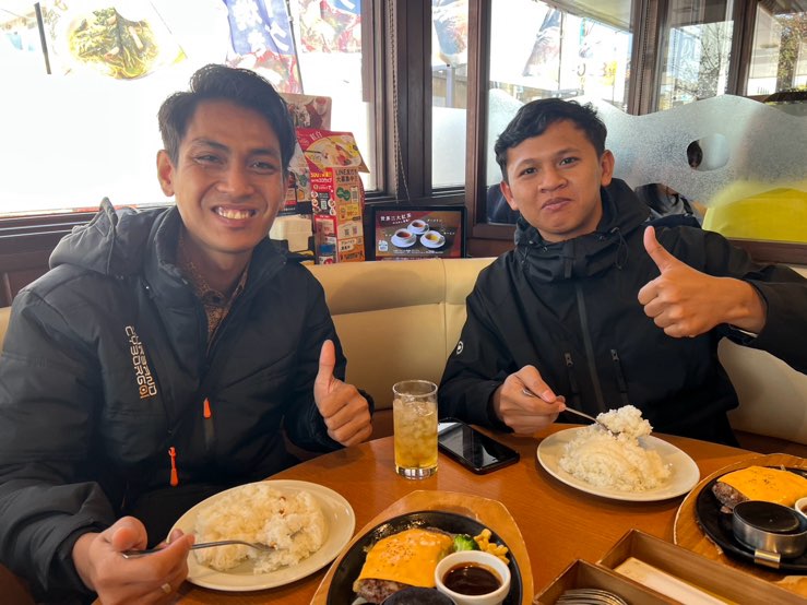 配属日ランチ🍴